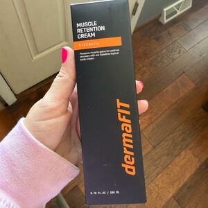 dermaFIT Muscle Retention Cream New in Box